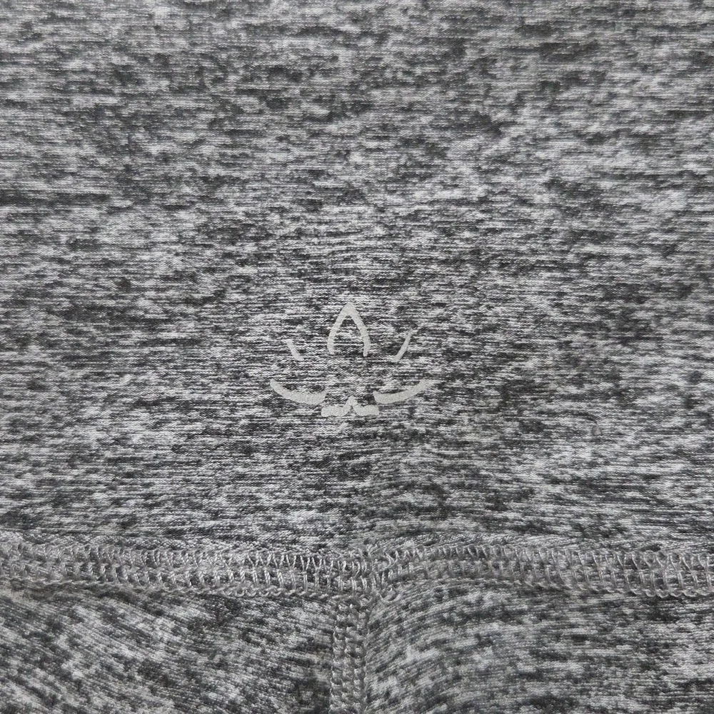 Beyond Yoga Heather Grey High Waisted Cropped Capri Leggings Size 1X - Picture 9 of 12